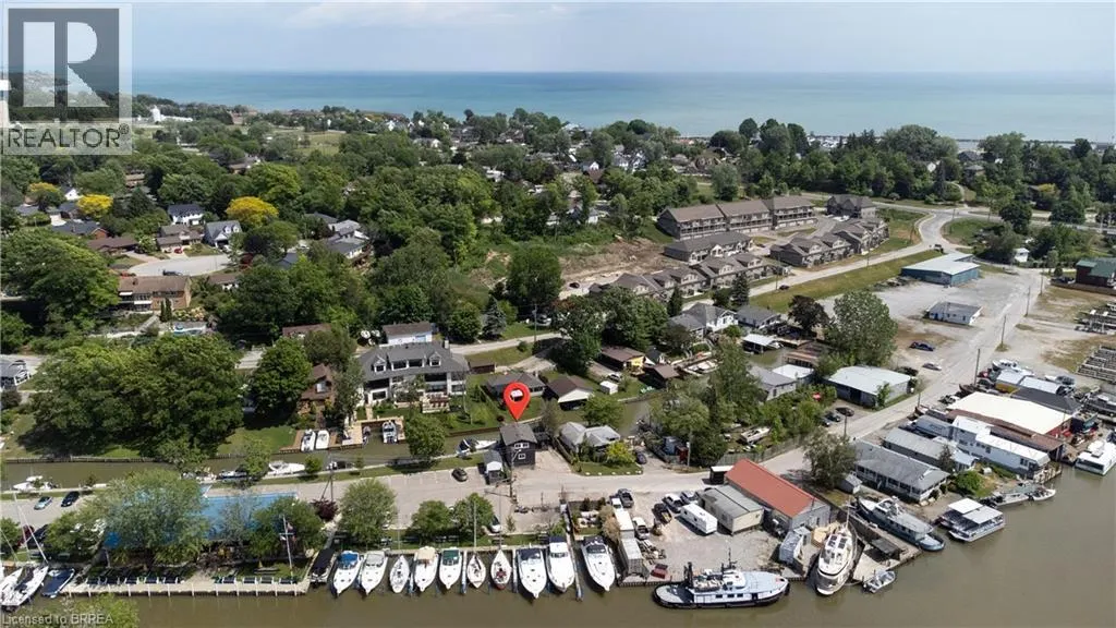 52 RIVER Drive