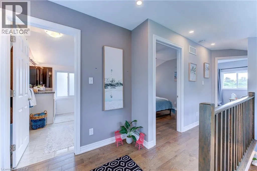 52 RIVER Drive