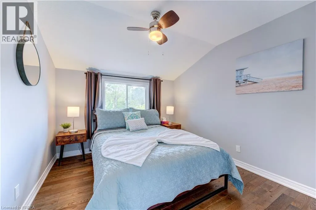 52 RIVER Drive