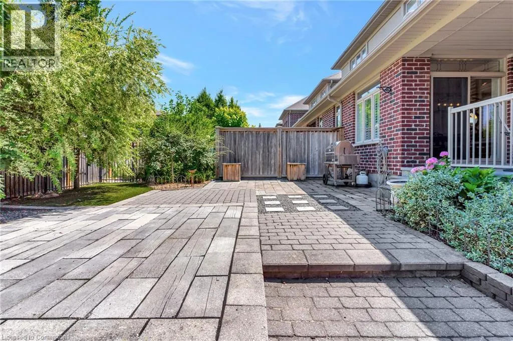 136 OAK PARK Drive