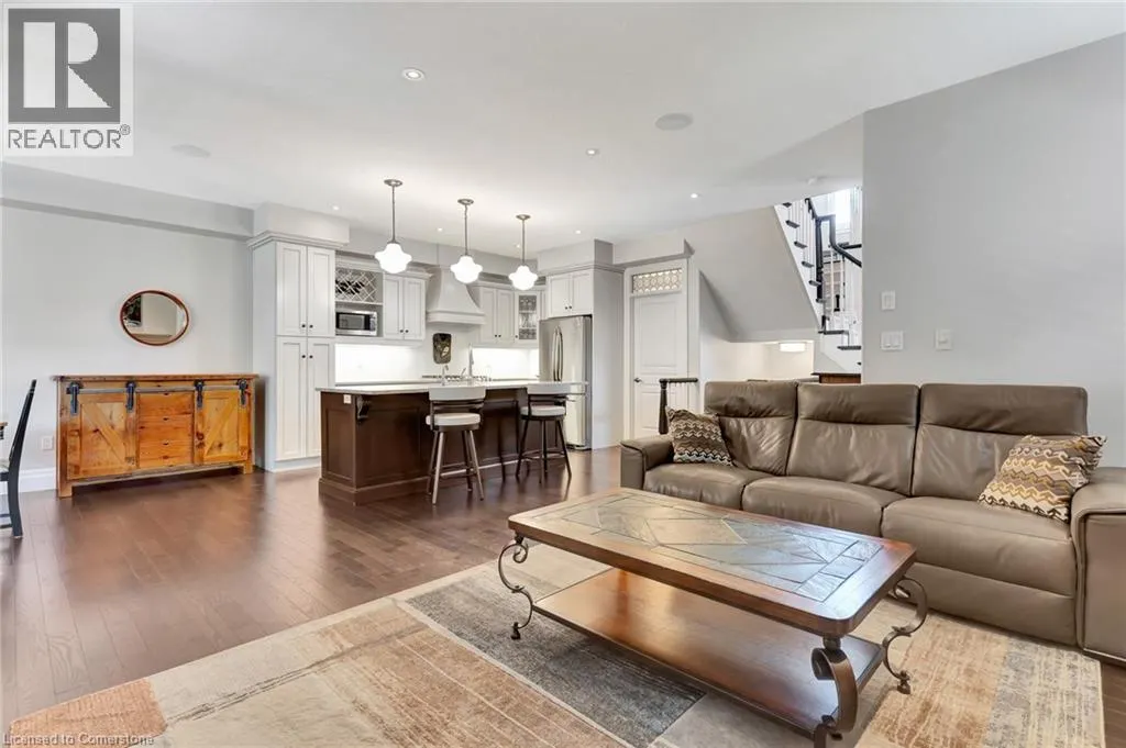 136 OAK PARK Drive