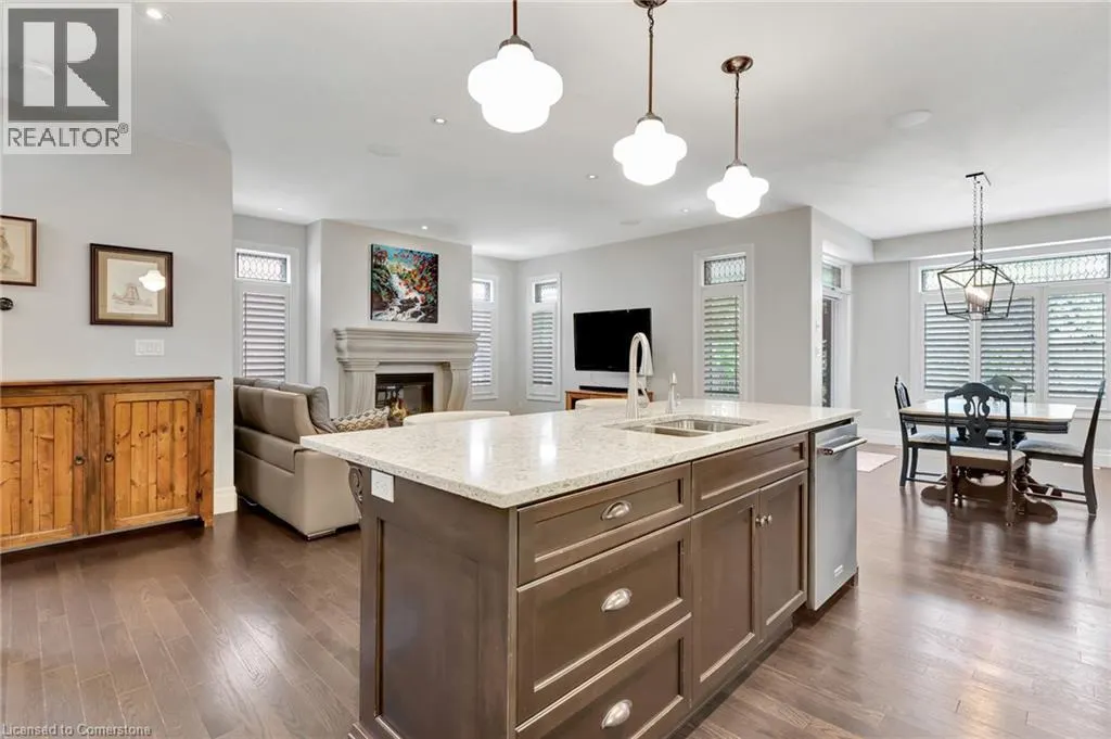 136 OAK PARK Drive