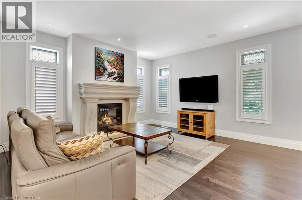 136 OAK PARK Drive