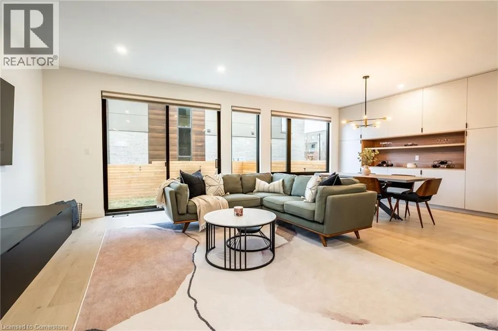 98 LAMETTI Drive