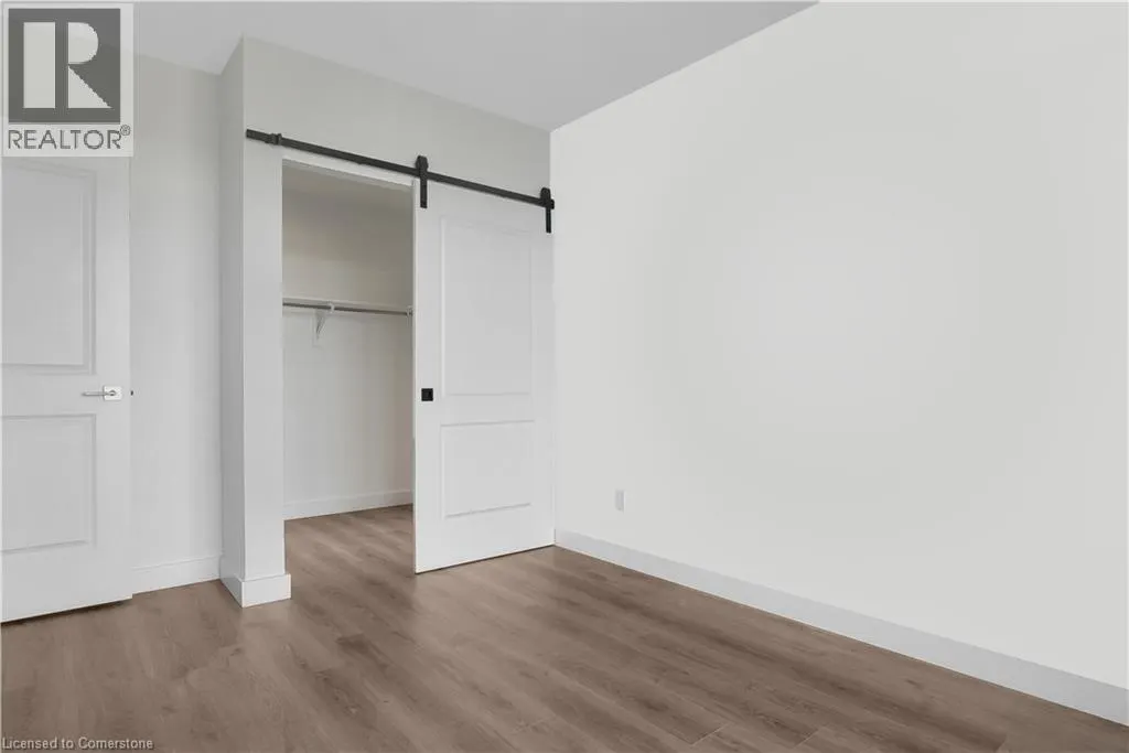 15 GLEBE ST Unit# 710, #710