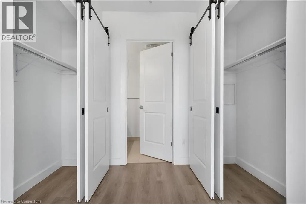 15 GLEBE ST Unit# 710, #710