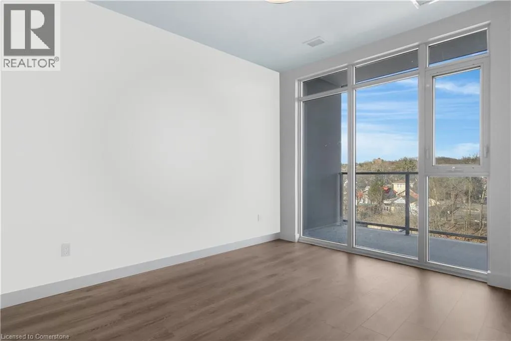 15 GLEBE ST Unit# 710, #710