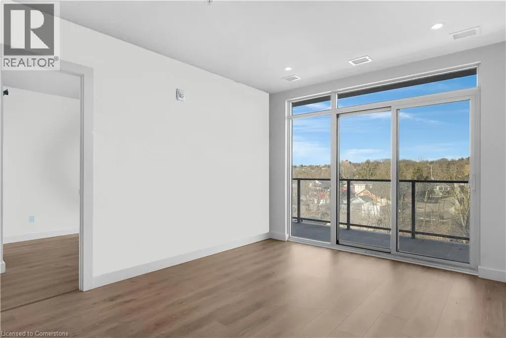 15 GLEBE ST Unit# 710, #710