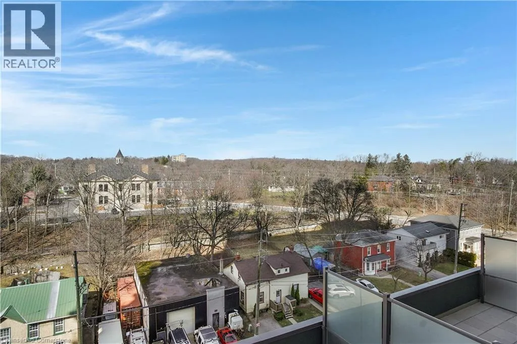 15 GLEBE ST Unit# 710, #710