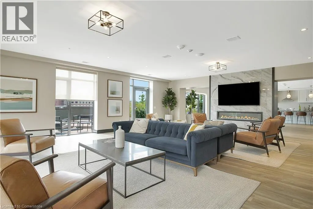 15 GLEBE ST Unit# 710, #710