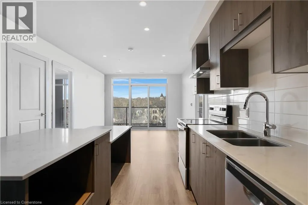 15 GLEBE ST Unit# 710, #710