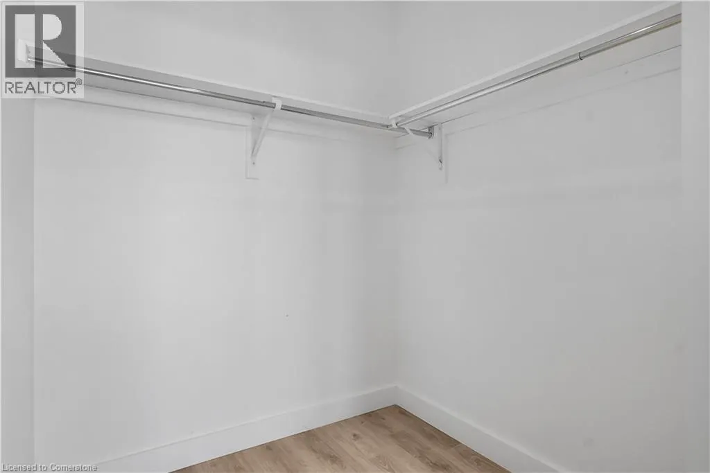 15 GLEBE ST Unit# 710, #710