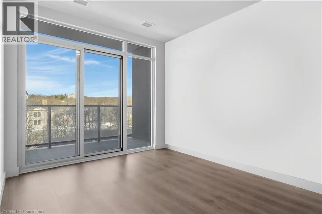 15 GLEBE ST Unit# 710, #710