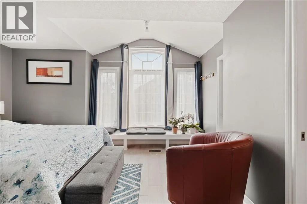 555 CHABLIS Drive Unit# 11, #11