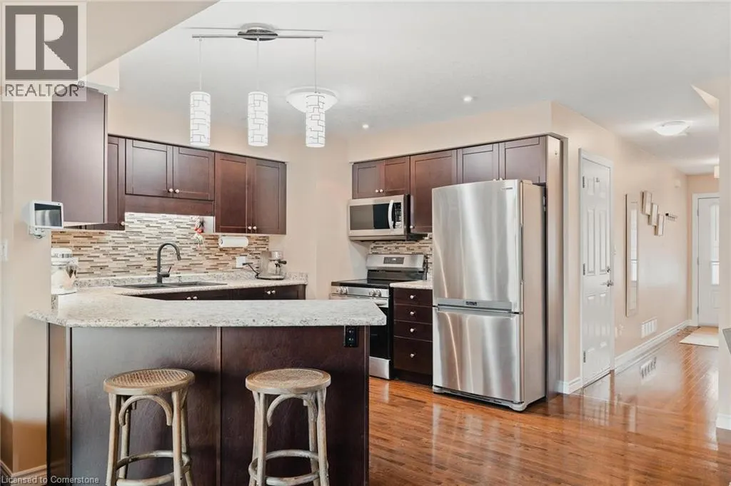555 CHABLIS Drive Unit# 11, #11