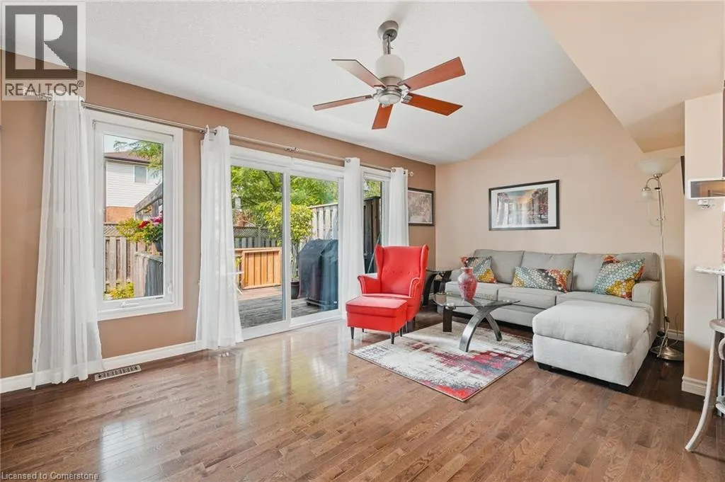 555 CHABLIS Drive Unit# 11, #11