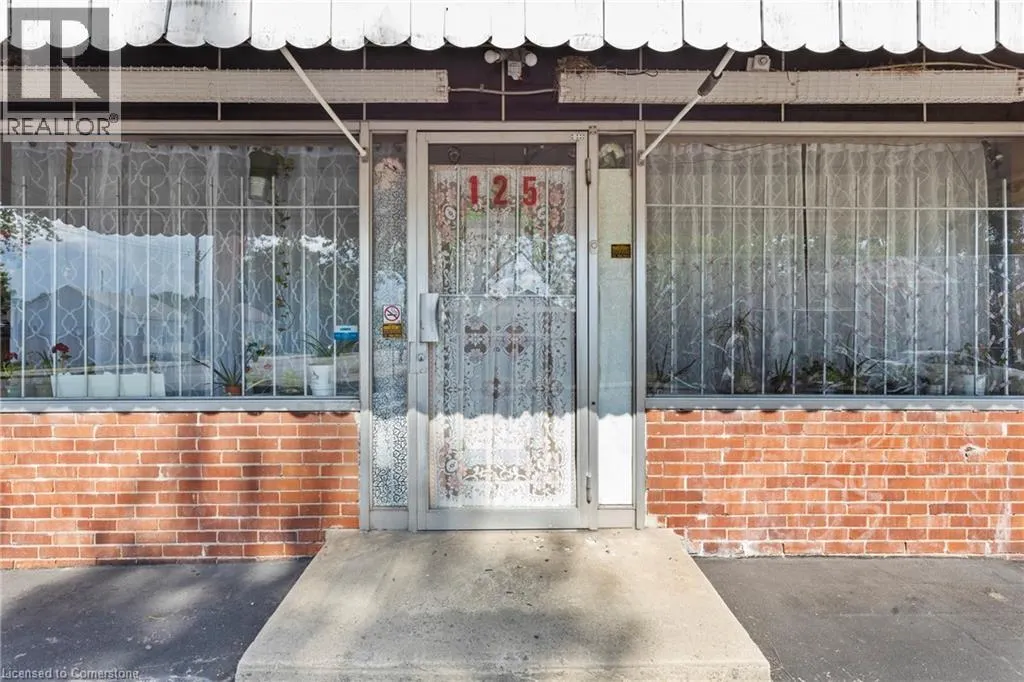 125 TOLTON Avenue