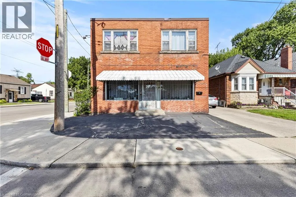 125 TOLTON Avenue