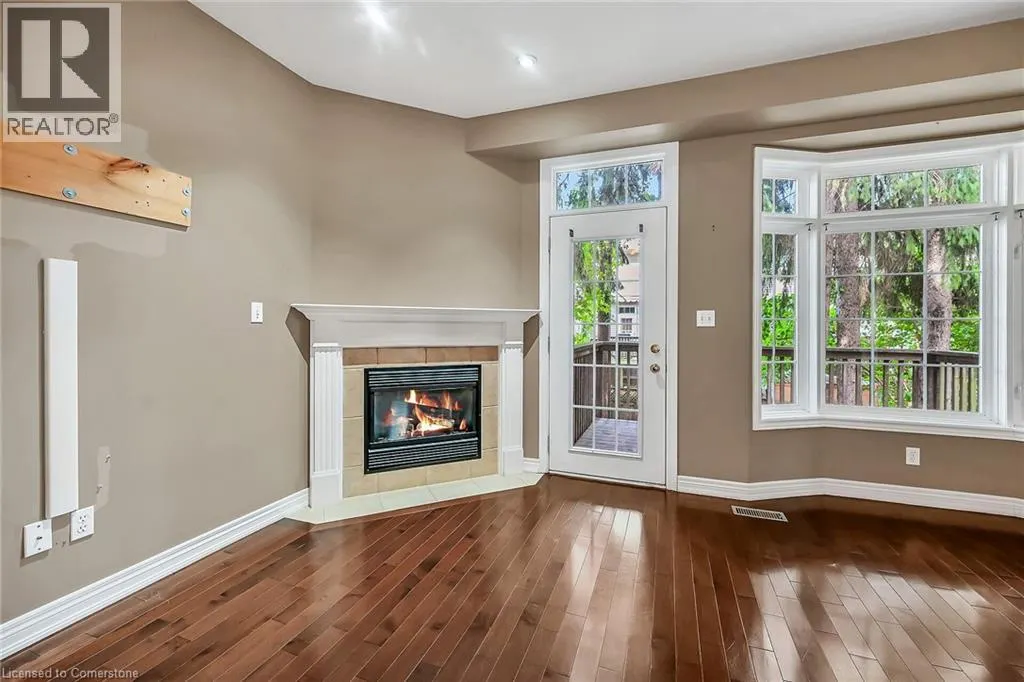 7 GOLDENVIEW Court