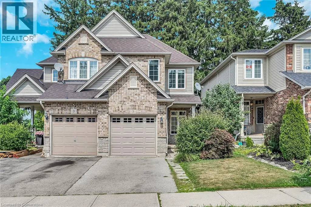 7 GOLDENVIEW Court