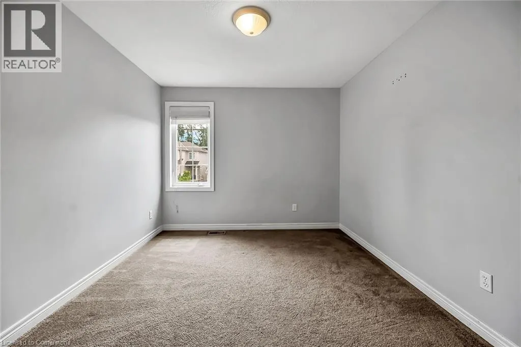 7 GOLDENVIEW Court
