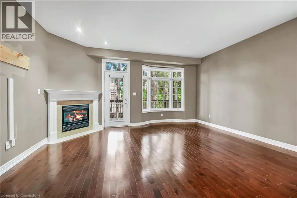 7 GOLDENVIEW Court