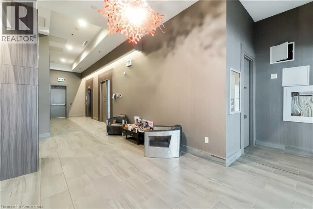 550 NORTH SERVICE Road Unit# 1001, #1001