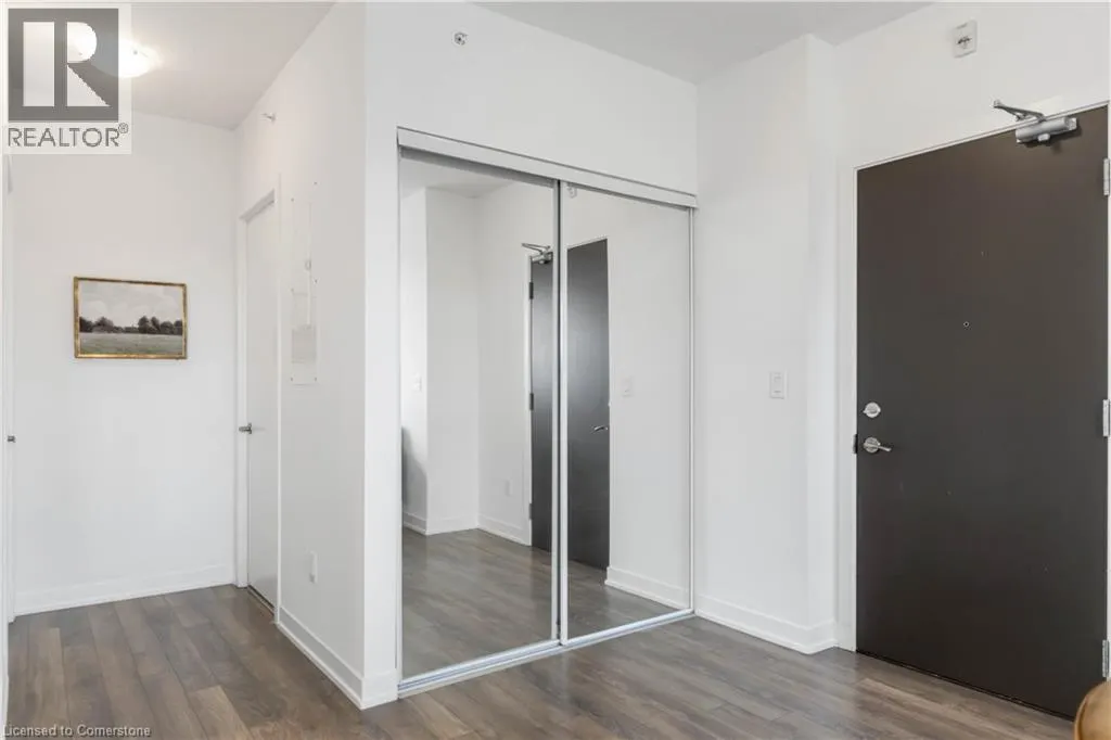550 NORTH SERVICE Road Unit# 1001, #1001