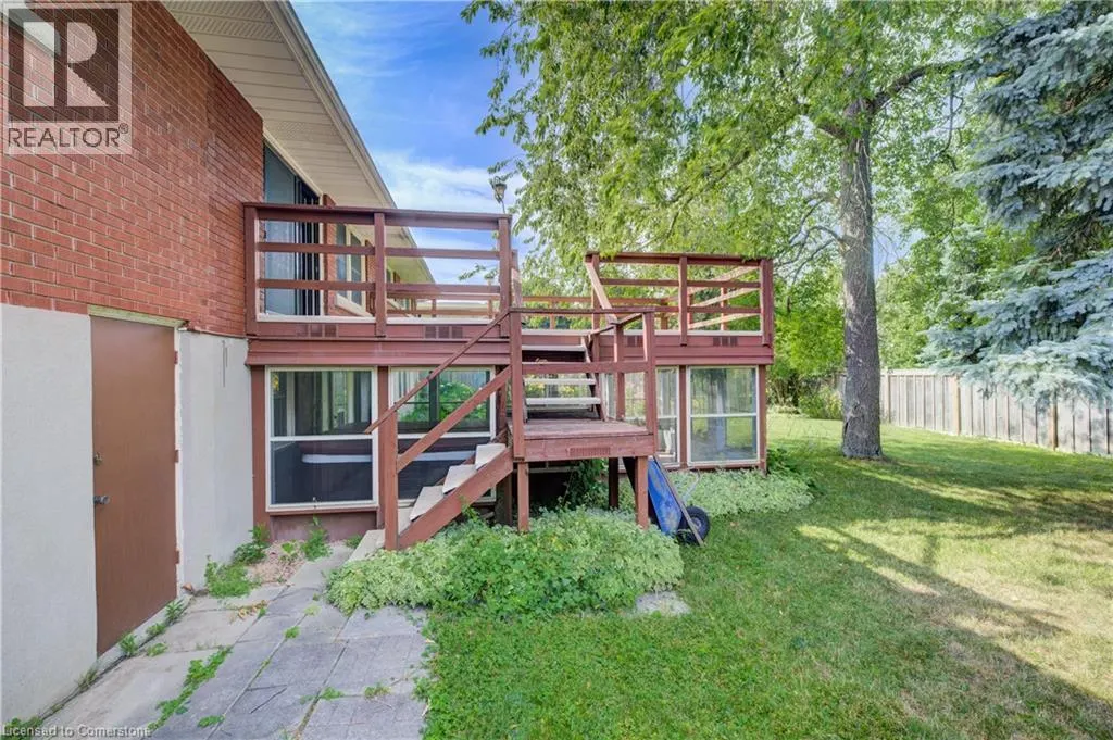 74 LAKESIDE Drive
