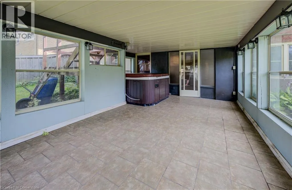 74 LAKESIDE Drive