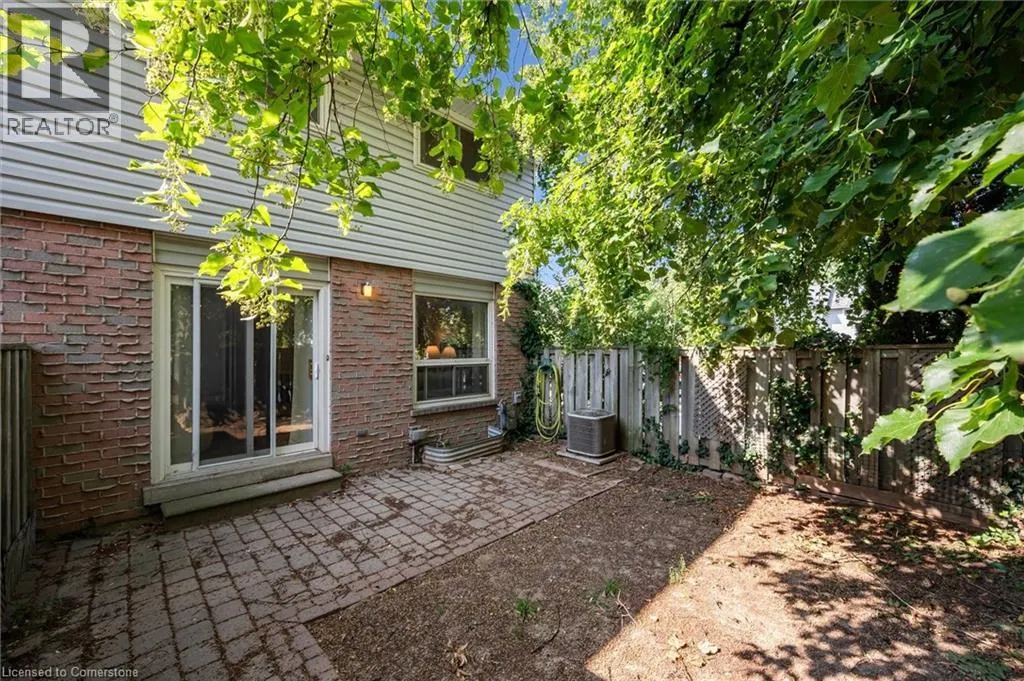 32 MOWAT Boulevard Unit# 52, #52
