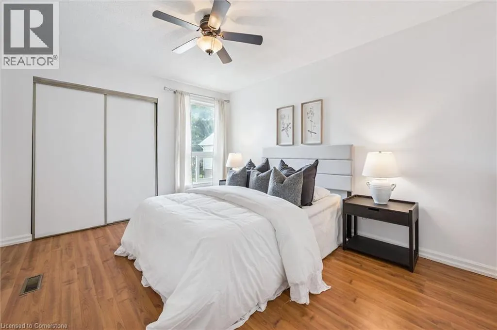 32 MOWAT Boulevard Unit# 52, #52