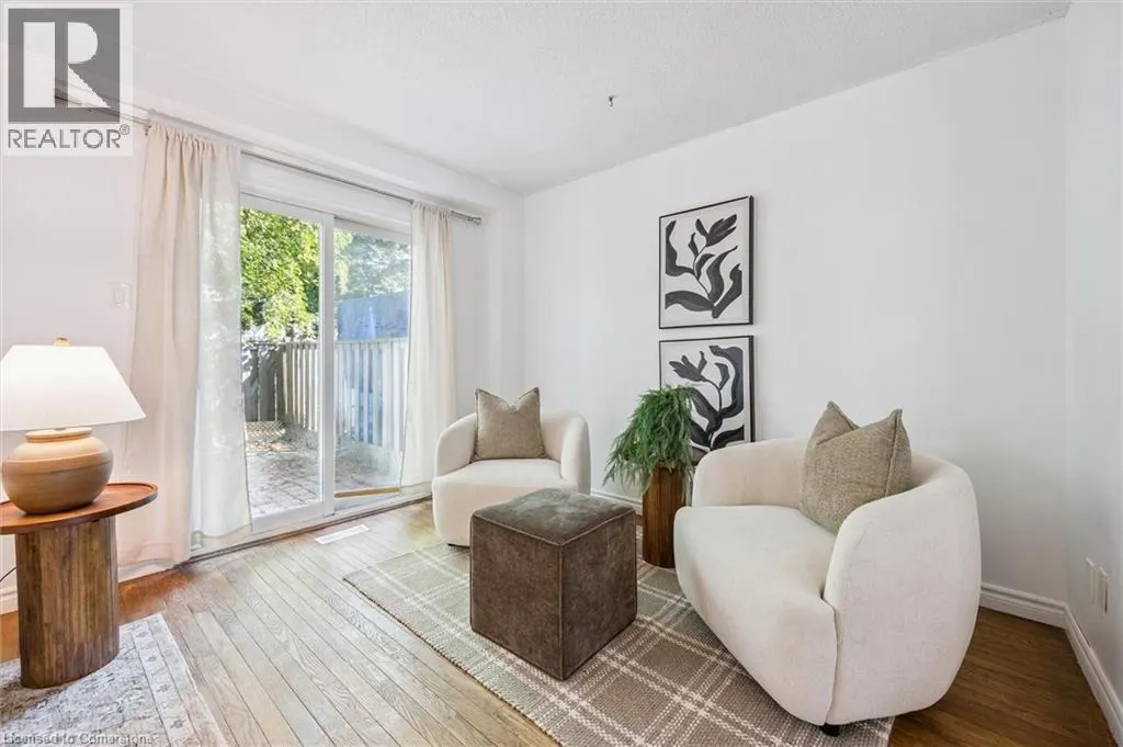 32 MOWAT Boulevard Unit# 52, #52