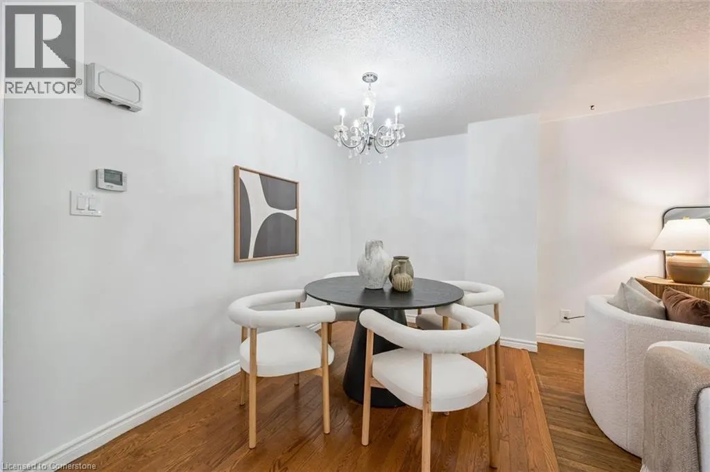 32 MOWAT Boulevard Unit# 52, #52