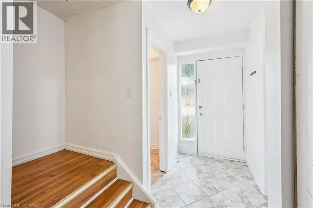 32 MOWAT Boulevard Unit# 52, #52