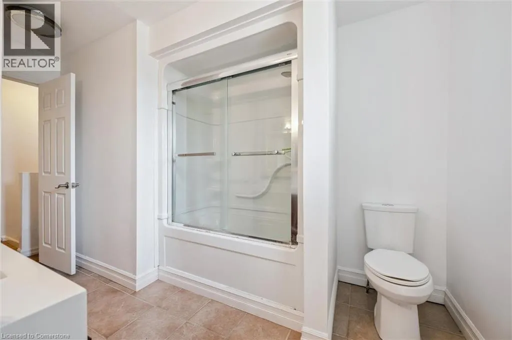 32 MOWAT Boulevard Unit# 52, #52