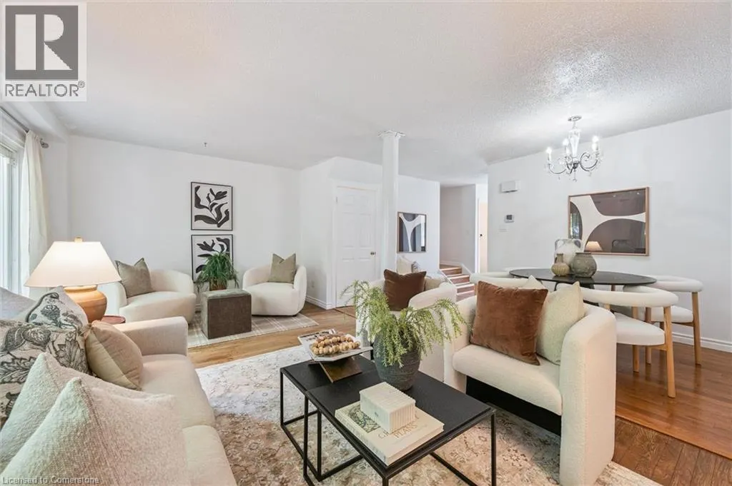 32 MOWAT Boulevard Unit# 52, #52