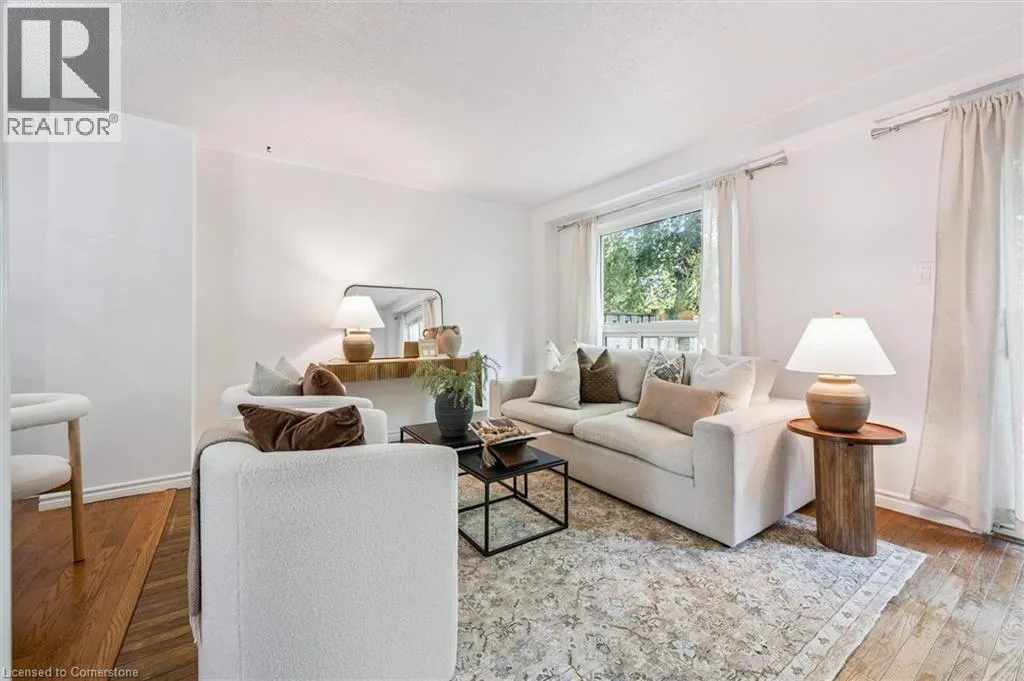 32 MOWAT Boulevard Unit# 52, #52