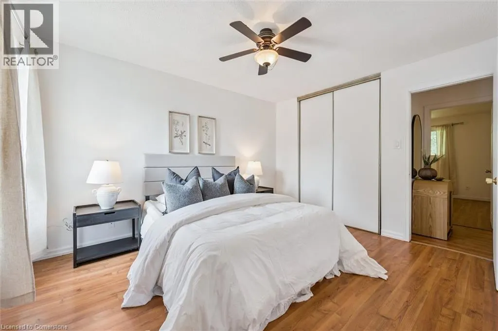 32 MOWAT Boulevard Unit# 52, #52