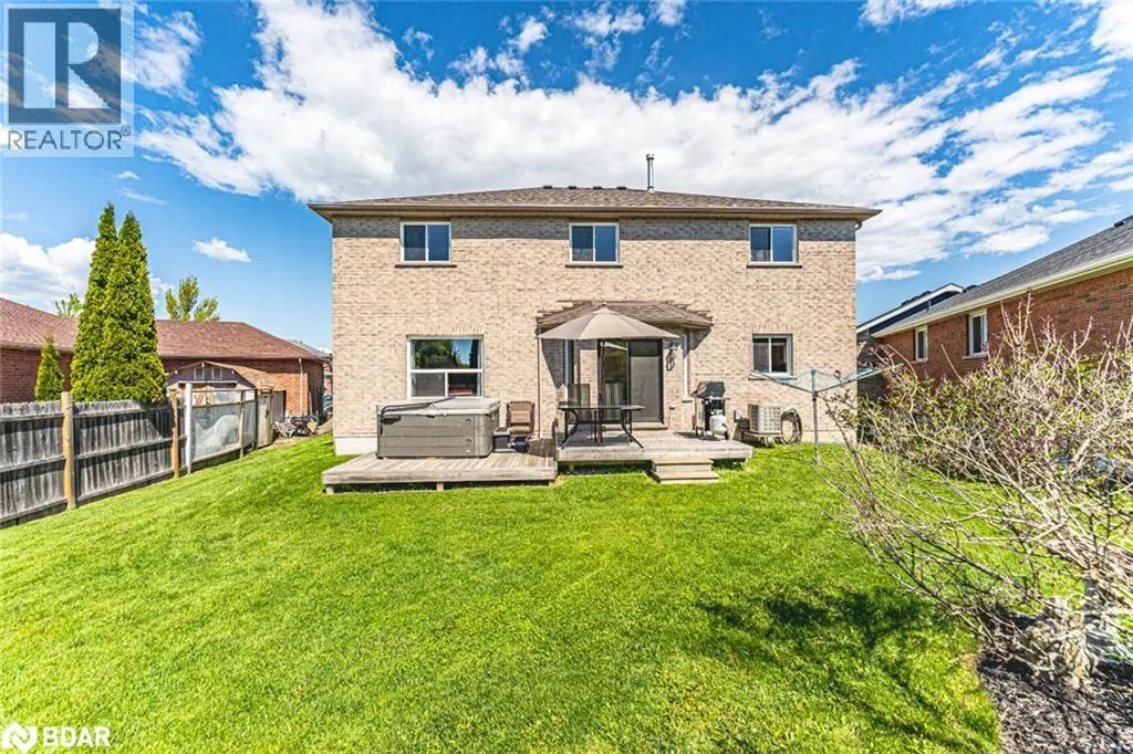 10 MCAVOY Drive