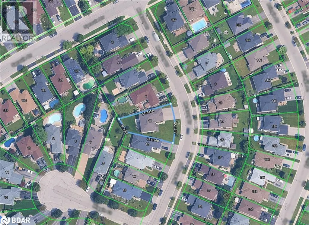 10 MCAVOY Drive