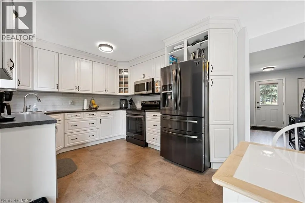 400 ODLUM Drive