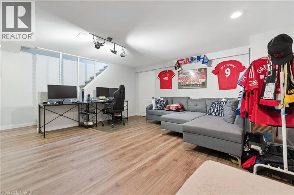 400 ODLUM Drive