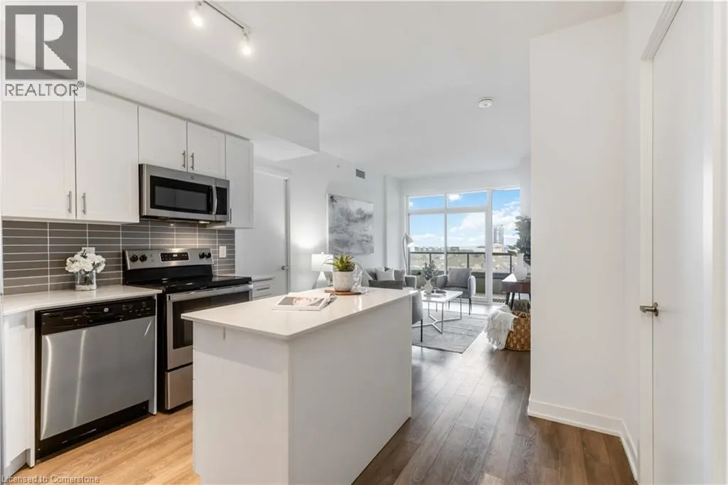 550 NORTH SERVICE Road Unit# 807, #807