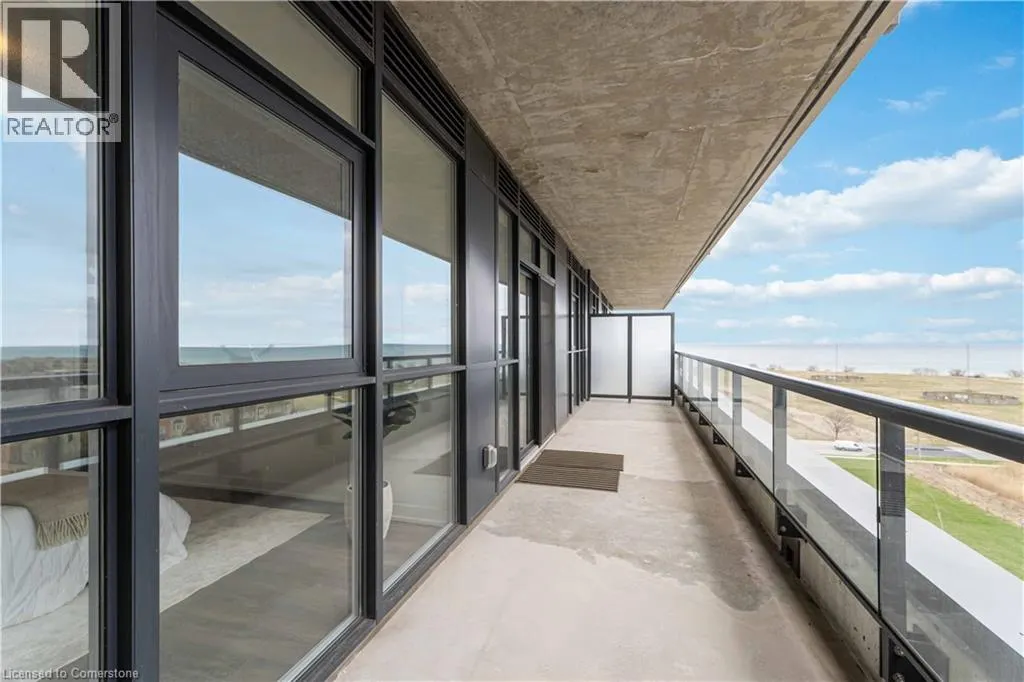 550 NORTH SERVICE Road Unit# 807, #807