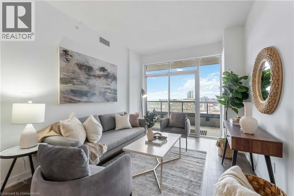 550 NORTH SERVICE Road Unit# 807, #807