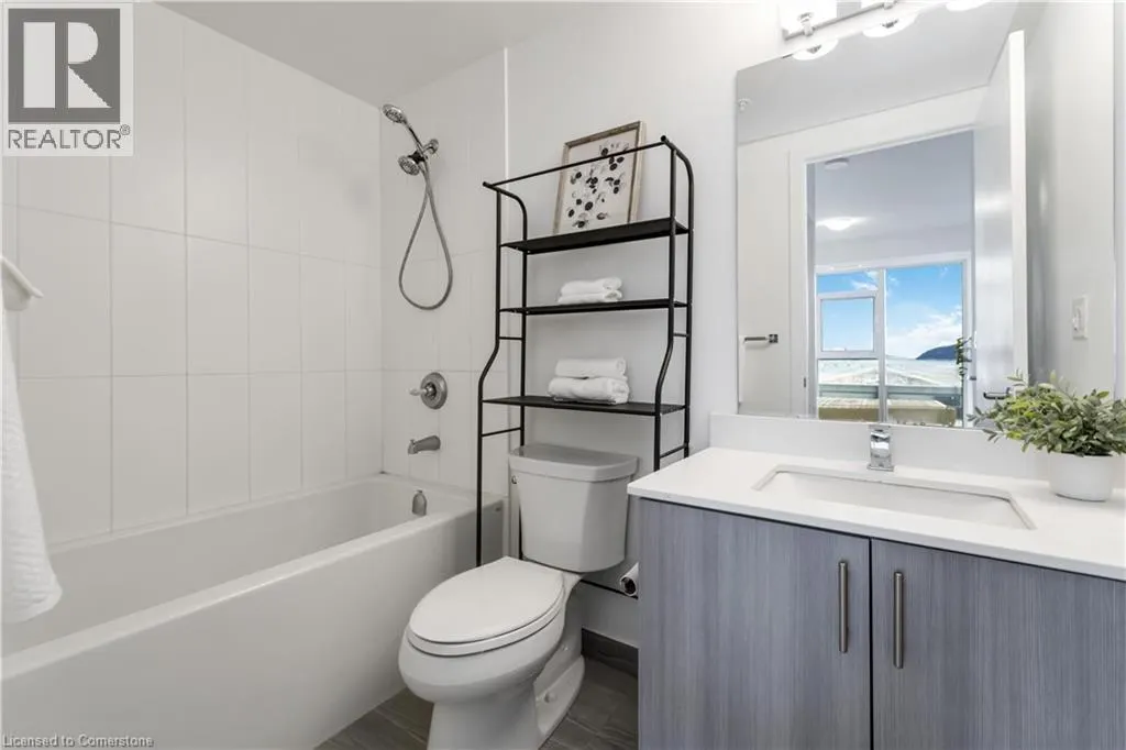 550 NORTH SERVICE Road Unit# 807, #807