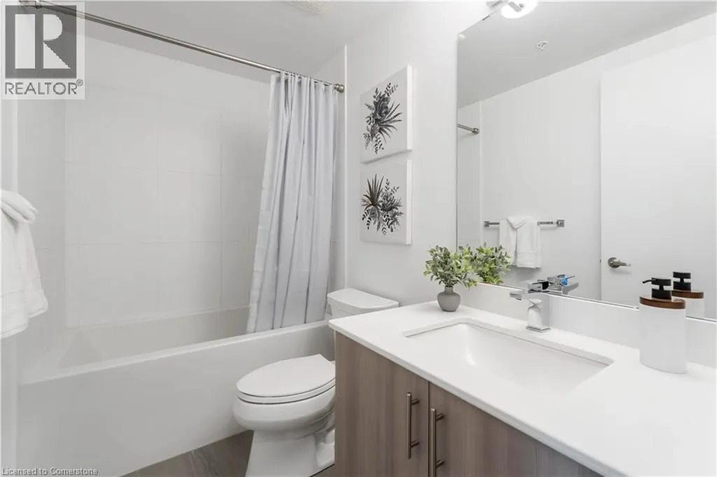 550 NORTH SERVICE Road Unit# 807, #807
