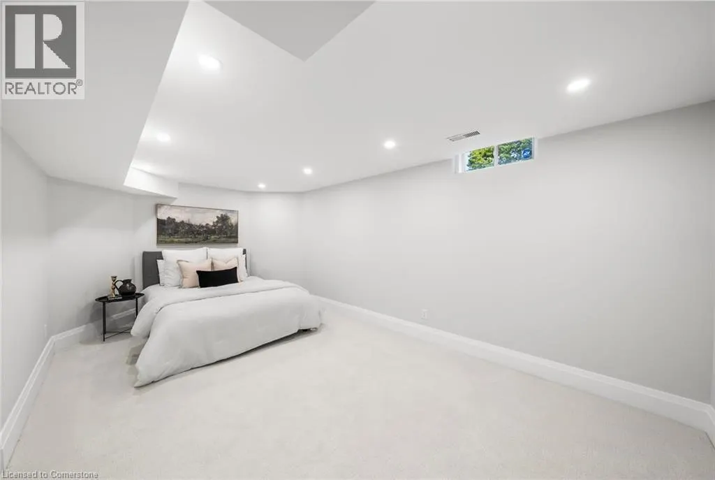 360 CLAREMONT Crescent