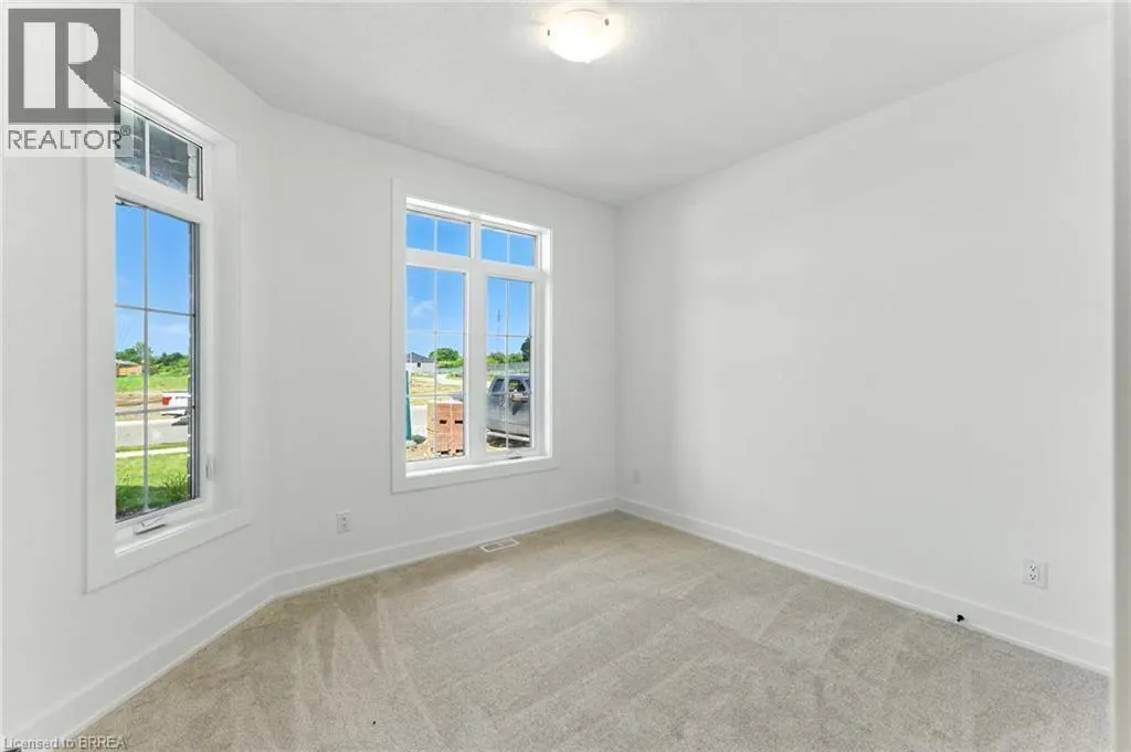 150 VANROOY Trail